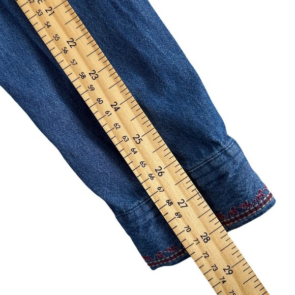 Northern Reflection Chambray Shacket Embroidered Women's Medium - Picture 10 of 12